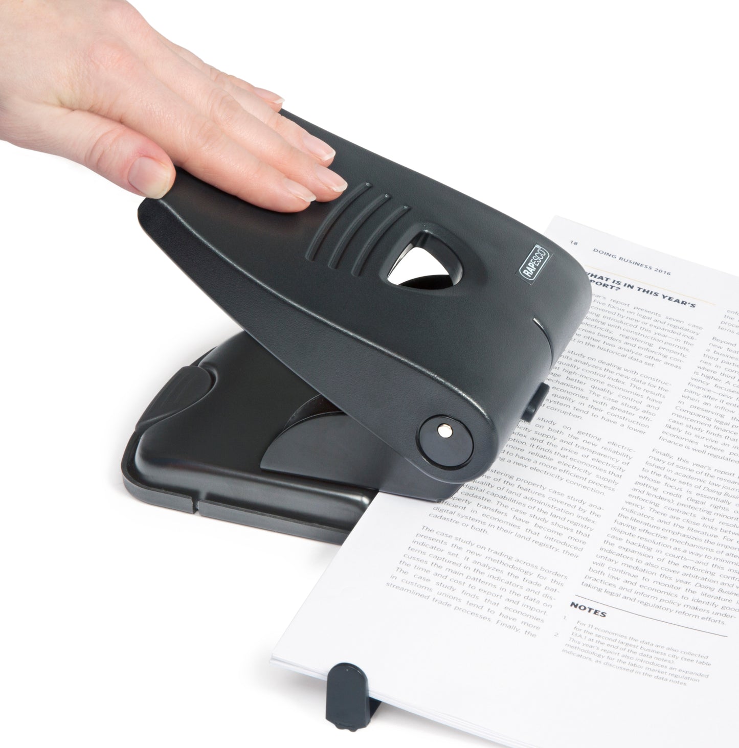 Skylmuša Rapesco Germ-Savvy® Antibacterial: Heavy Duty, 2 skylių, 40 lapų, juoda