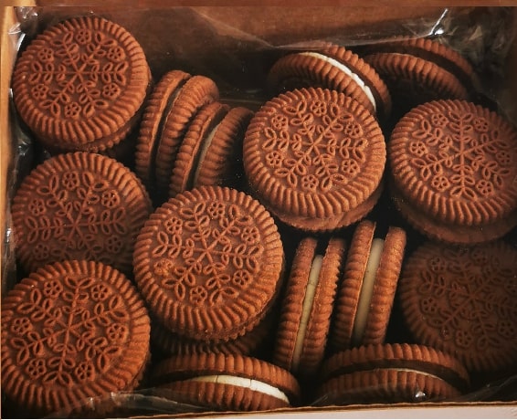 Biscuits "DVYNUKAI" cocoa with vanilla cream, 0.800kg
