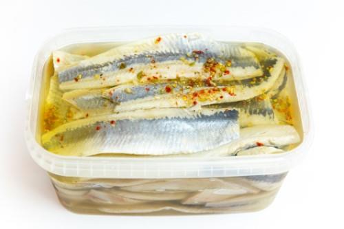 Atlantic herring fillet, lightly salted, in oil, skinless 4kg,