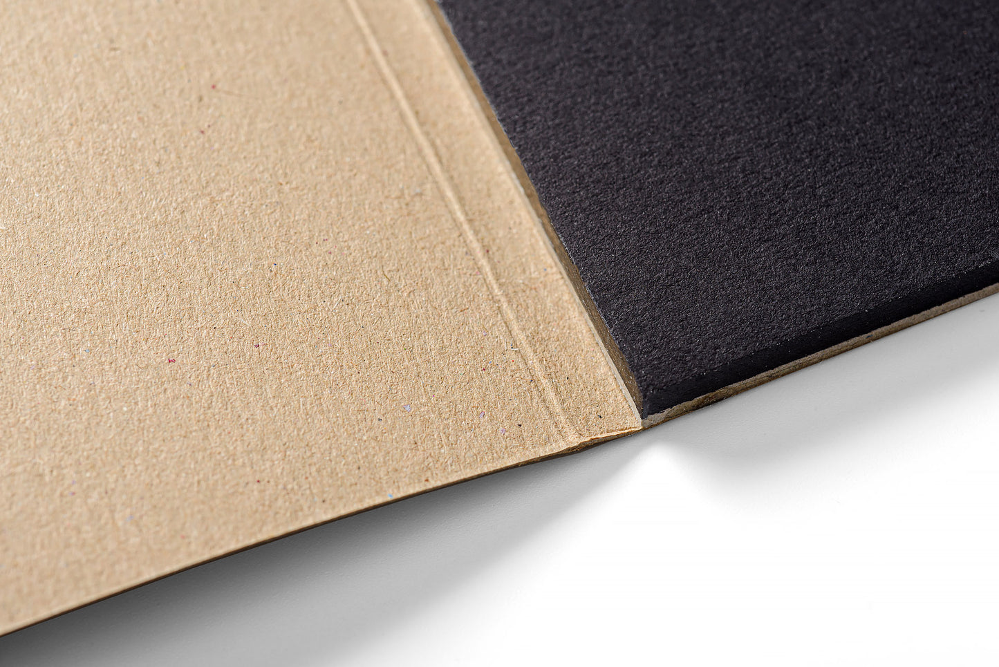 Juodas piešimo bloknotas START SMLT Art. A5, 20 lapų (120gsm) su užlenkiamu viršeliu ir kieta nugarė