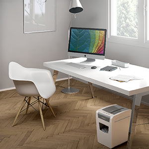 Dokumentų naikiklis LEITZ IQ Slim Home Office, P4, 23L, 4x28mm, 10 lapų
