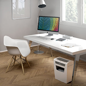 Dokumentų naikiklis LEITZ IQ Home Office, P4, 23L, 4x28mm, 10 lapų