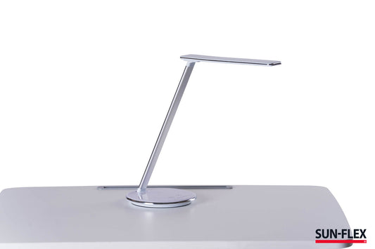 Stalinis šviestuvas  SUN-FLEX®QLITE™ su belaidžiu integruotu telefono įkrovikliu, baltas