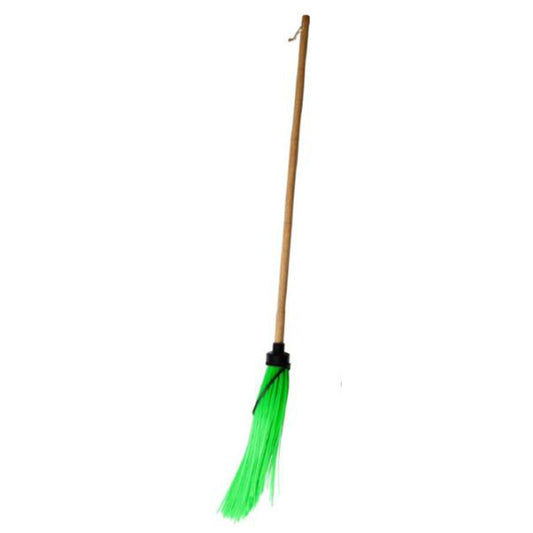 Outdoor brush with wooden handle, 150 cm