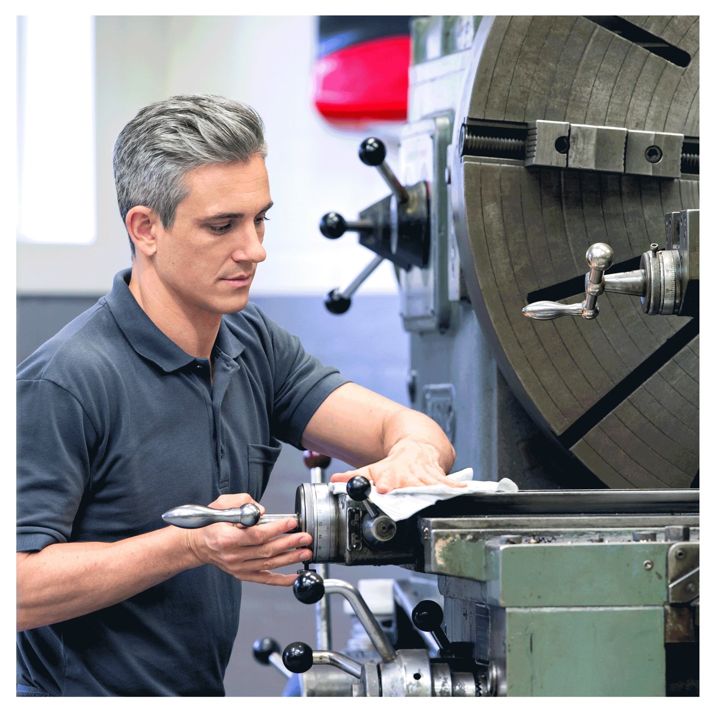 Valymo šluostės TORK Industrial Heavy duty, W4, Premium 41,5 x 35,5 cm, 60 vnt., Balta sp., 570479