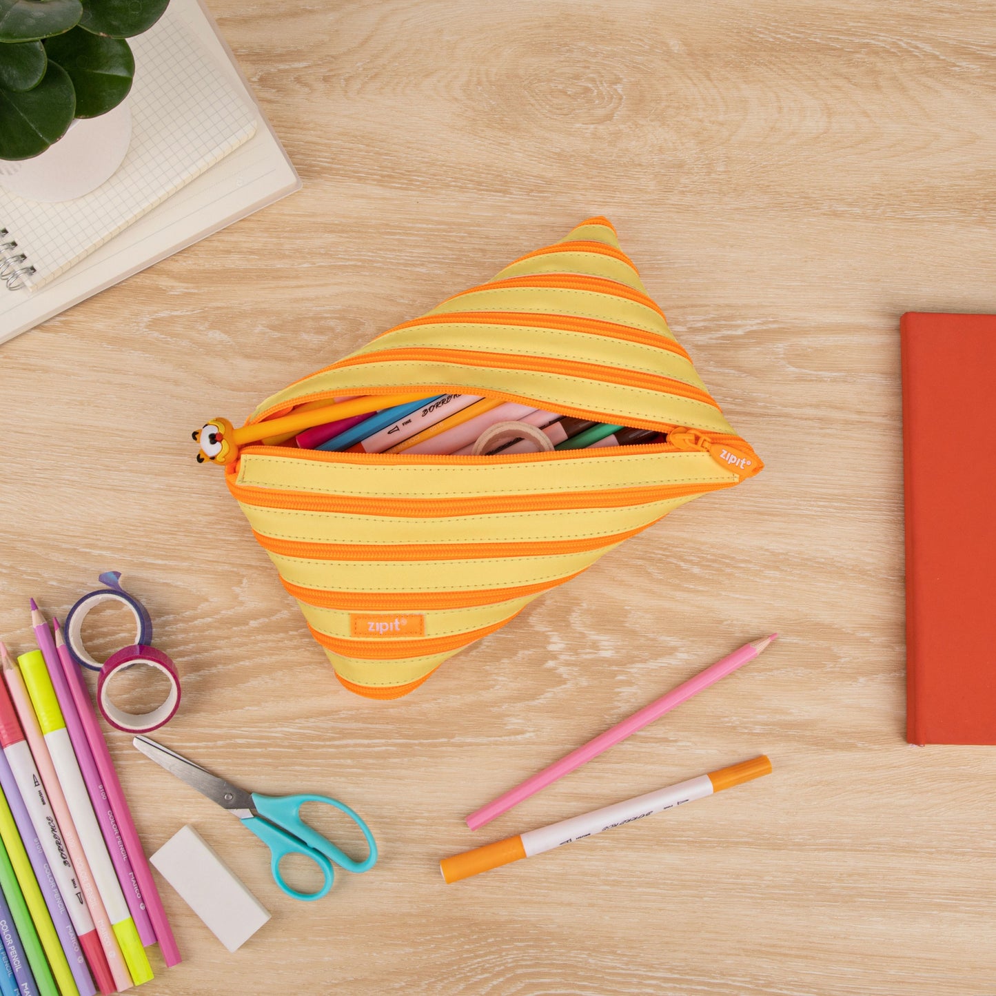 Penalas-pieštukinė ZIPIT Candy Jumbo, persikinės sp.