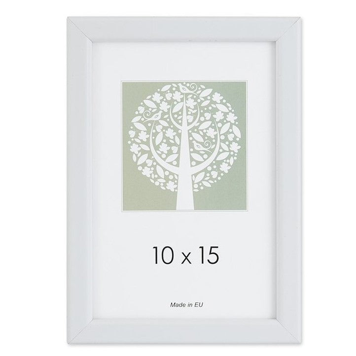 Photo frame, plastic, A5, 15 x 21 cm, white.