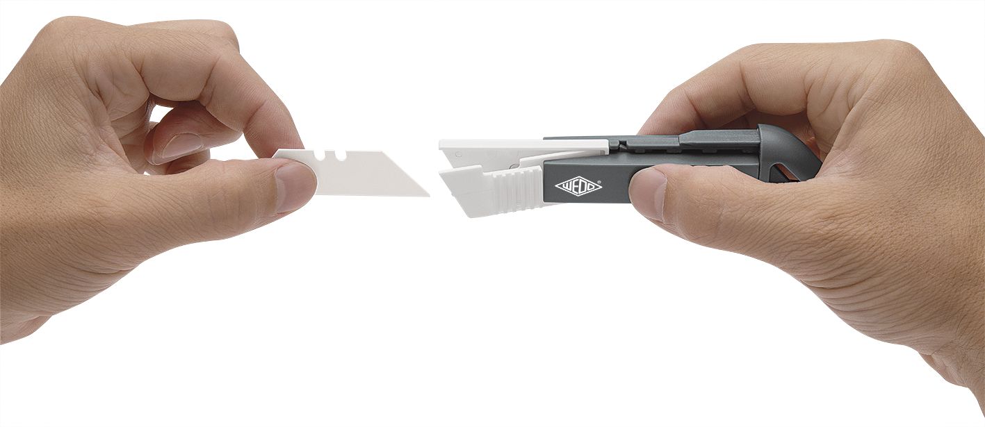 WEDO Cera-Safeline ceramic blade makeup knife