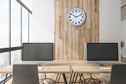Wall clock MAUL Step, diameter 30 cm, silver color.